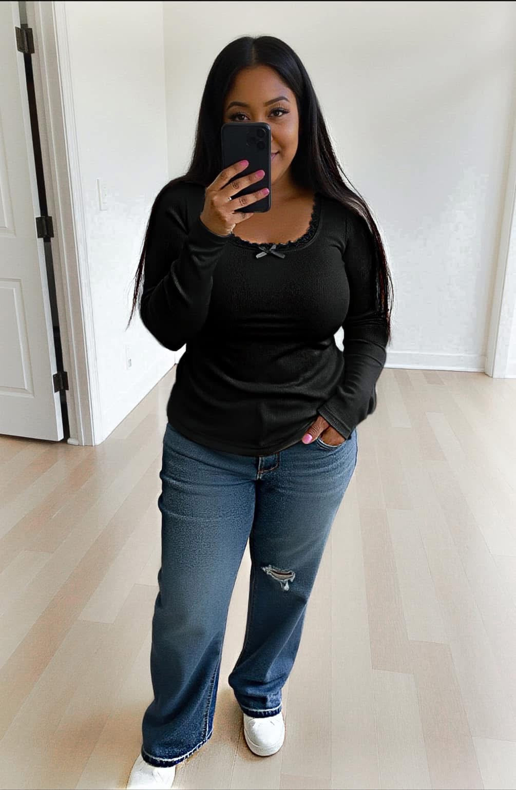 Lucy Lace Trim Long Sleeves Tee