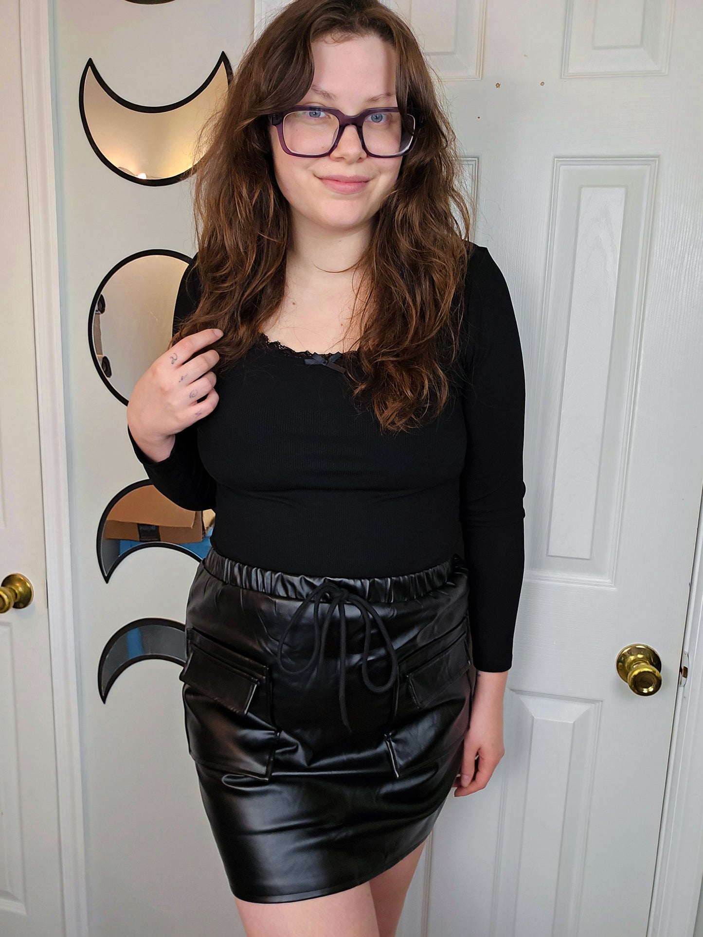 Lucy Lace Trim Long Sleeves Tee